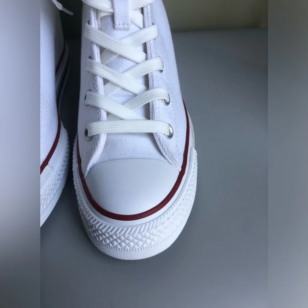 Converse Chuck Taylor All Star Wedge Platform High Top Sneakers Size: US 9